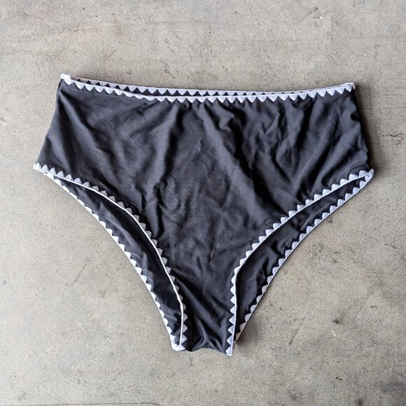 Shein Black White Whip Stitch Bikini Swimsuit medium - Picture 8 of 10
